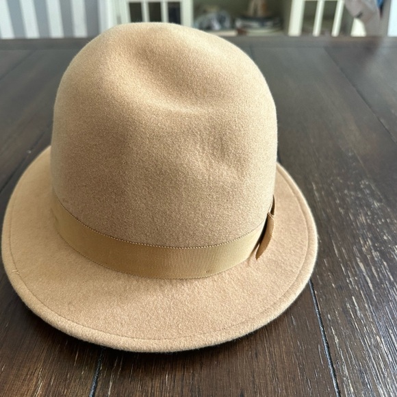 Vintage L.L. Bean hat Made